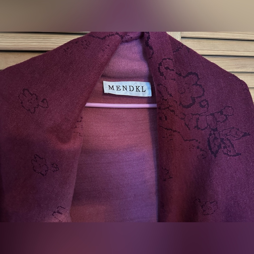 Flowy Wool Vest - Picture 2 of 4